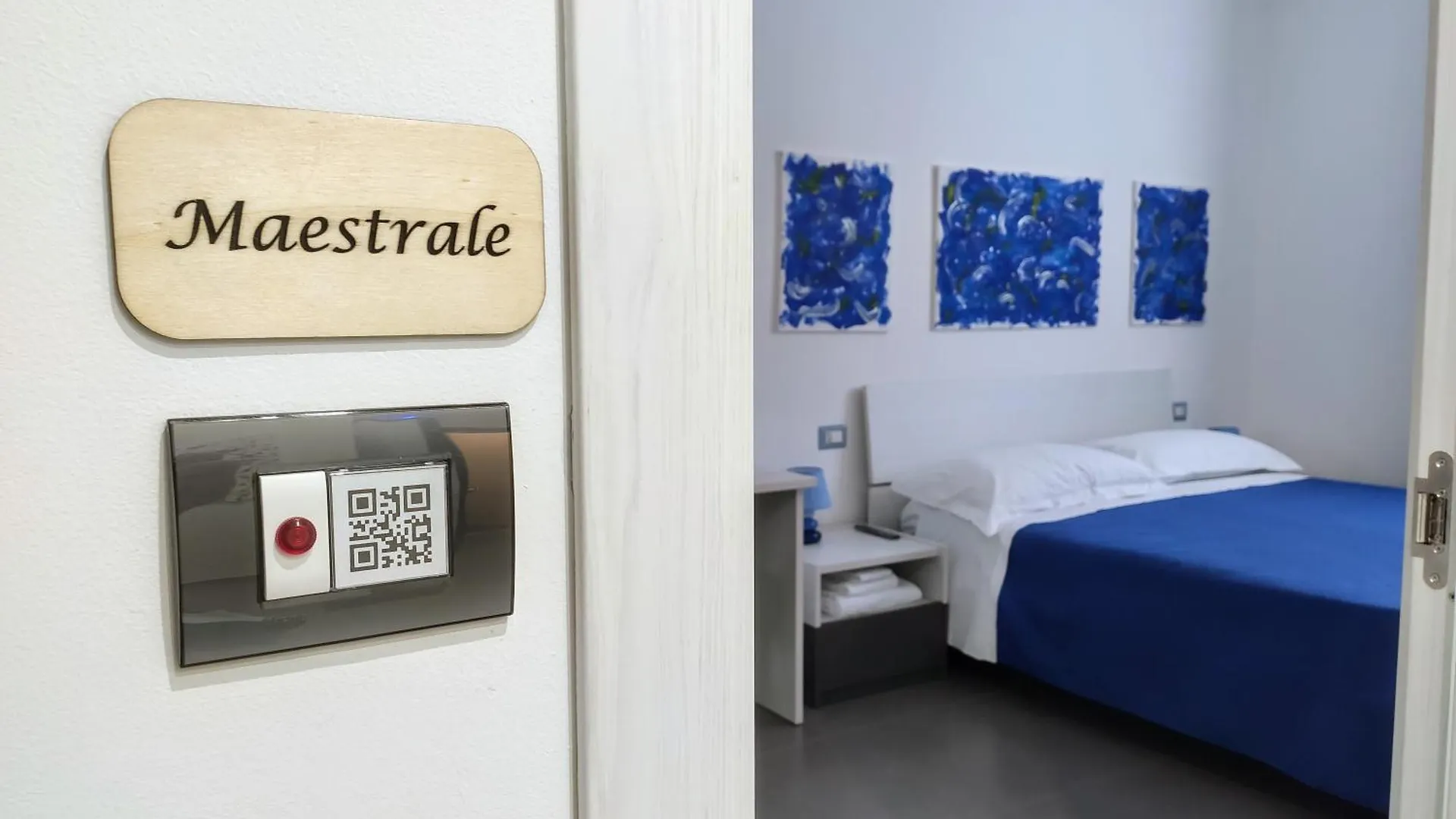 Pensiune 41 Parallelo - Comfort Rooms Bari