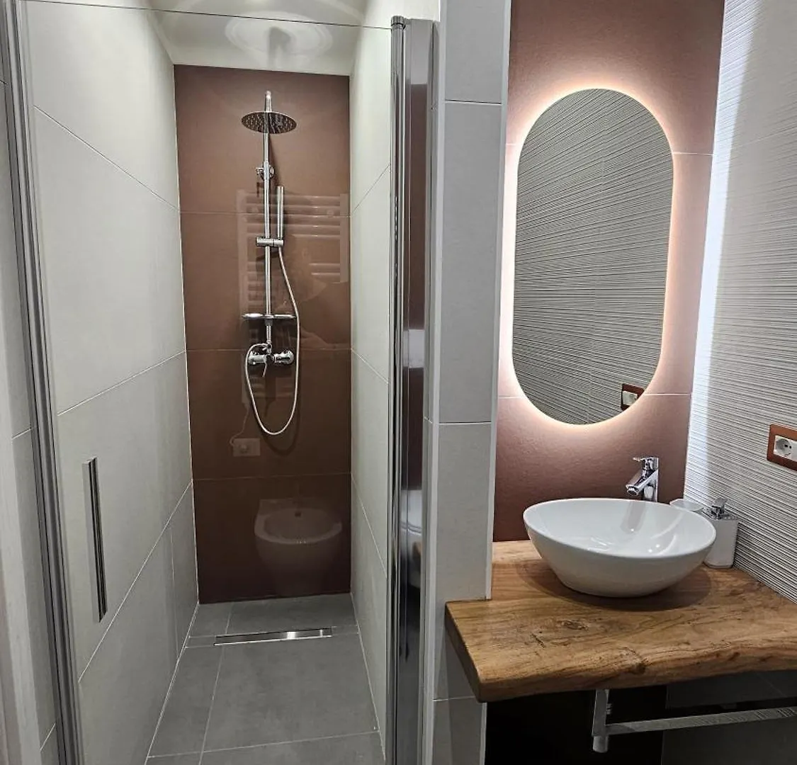 41 Parallelo - Comfort Rooms Bari Italia